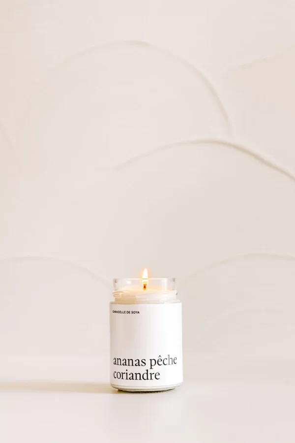 Chandelle à l'ananas, pêche & coriandre 314ml